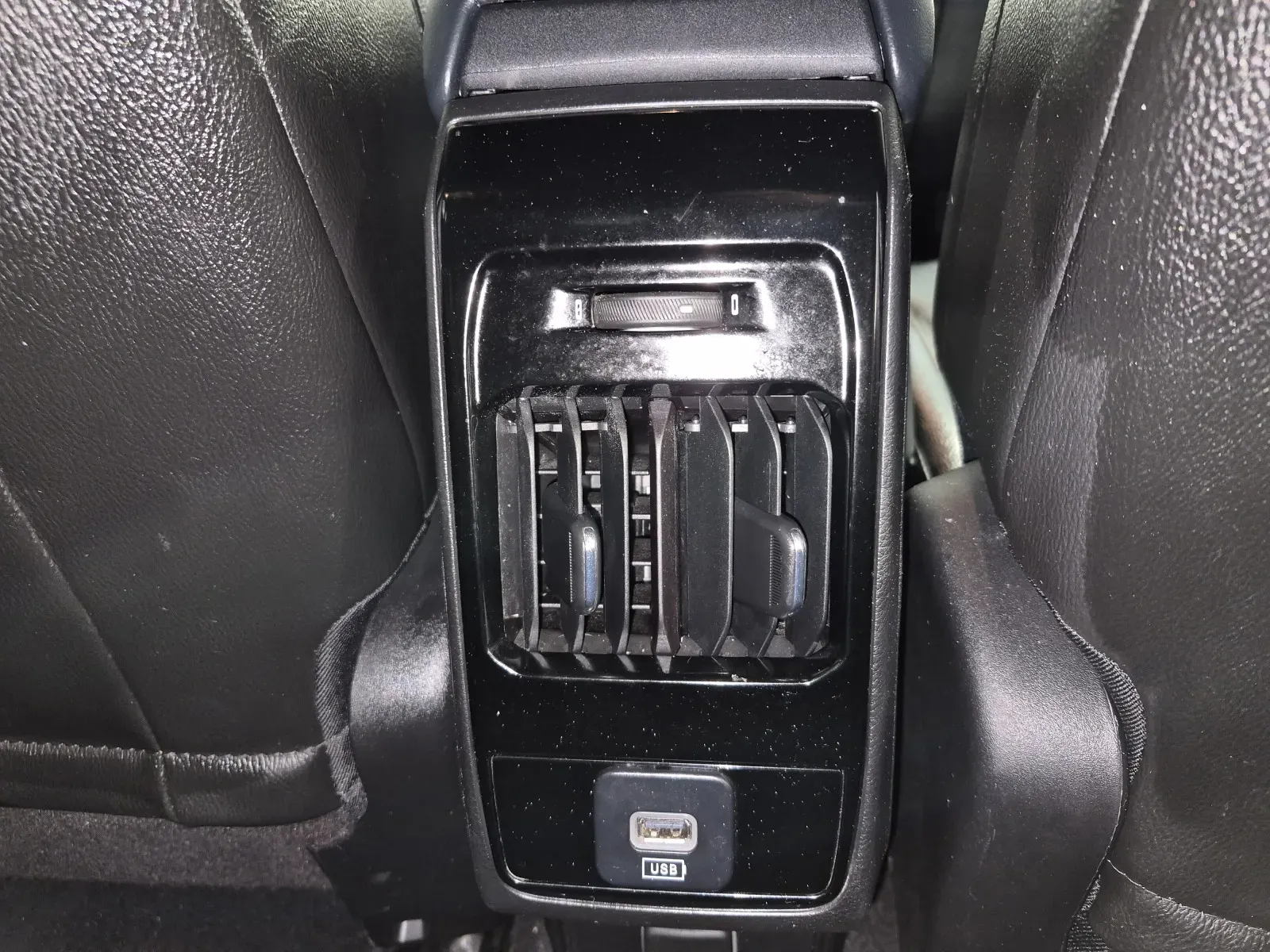 Jeep Compass photo 32