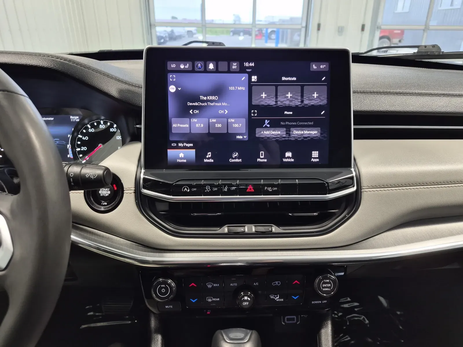 Jeep Compass photo 15