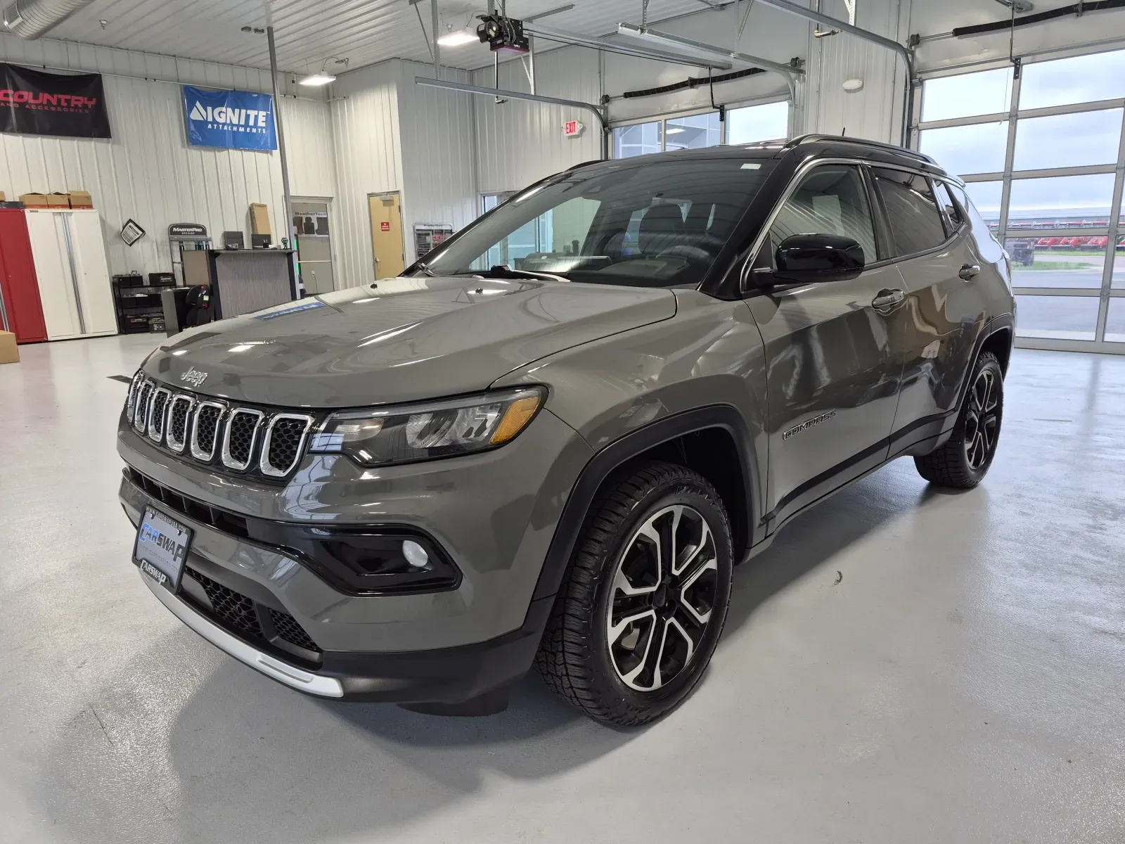 Jeep Compass photo 6