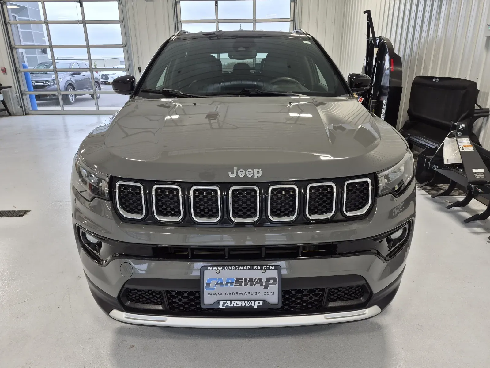 Jeep Compass photo 7