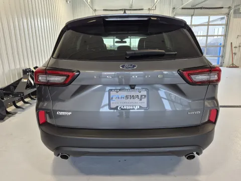 More photos of 2025 Ford Escape ST-Line Select at CarSwap, SD