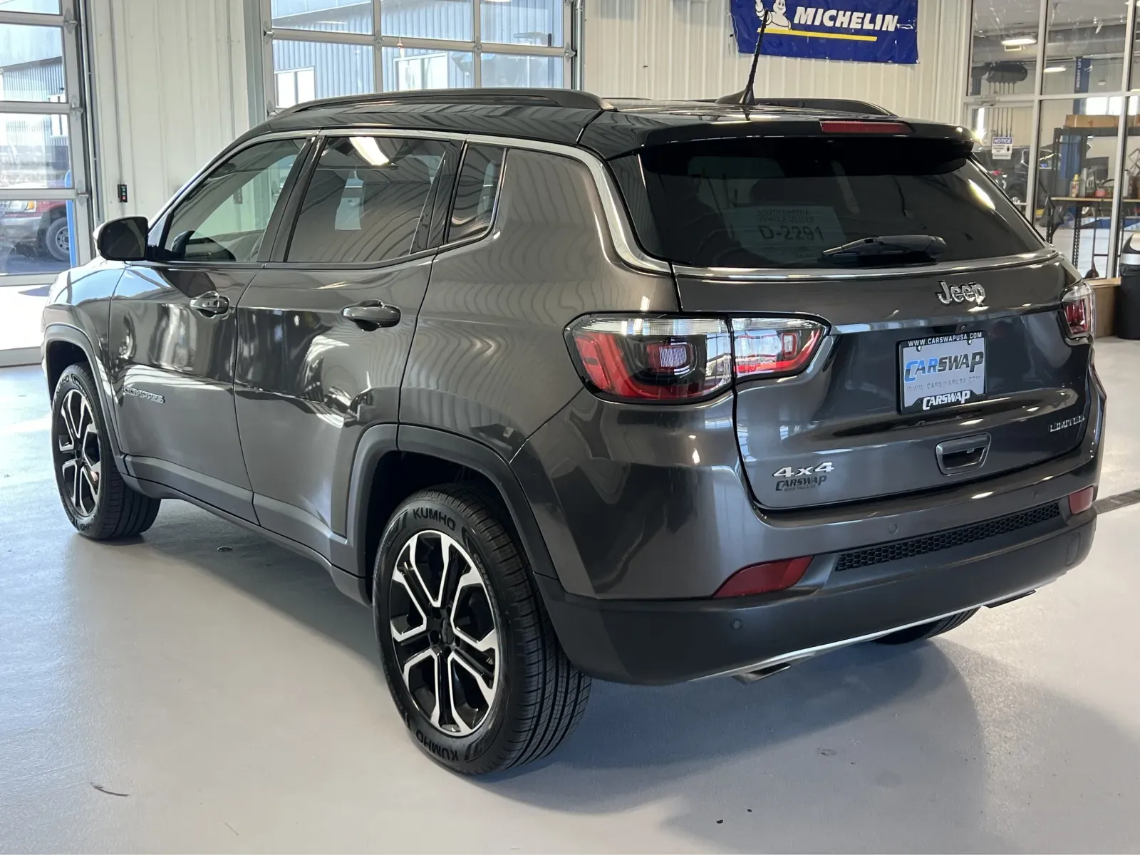 Jeep Compass photo 5