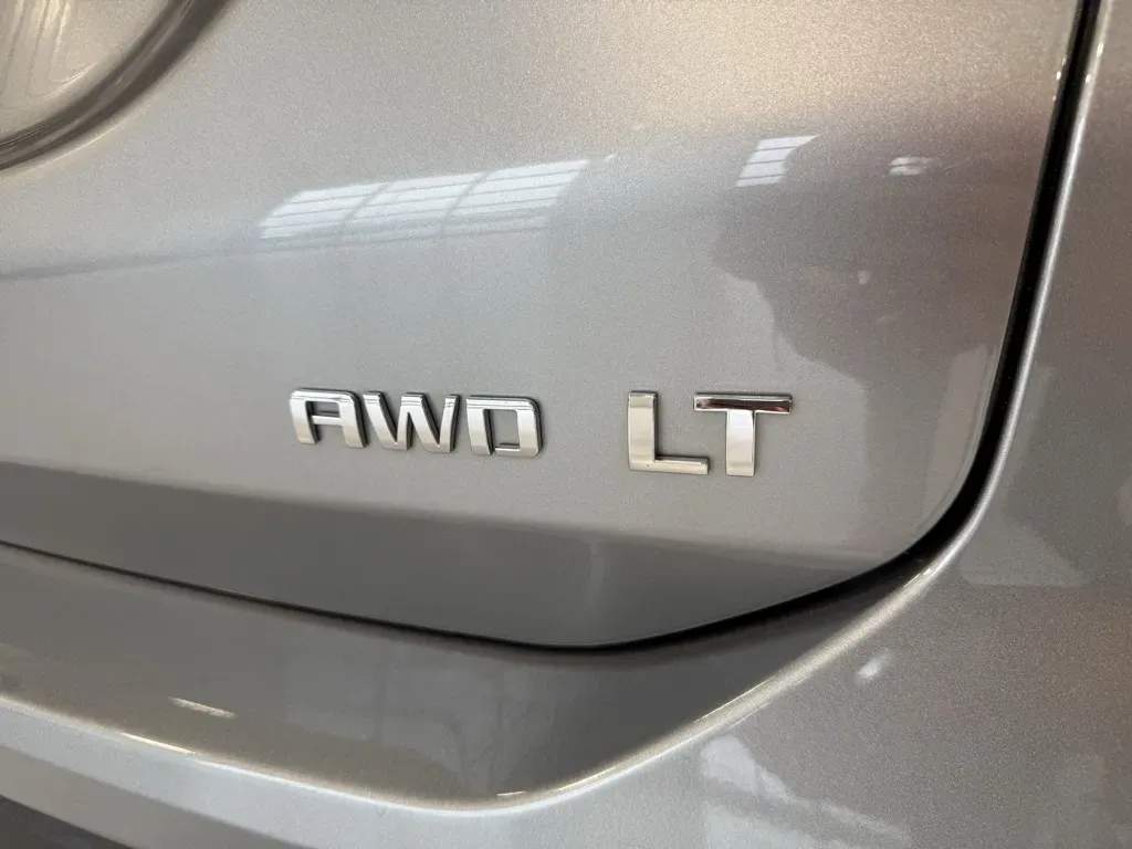 Chevrolet Equinox photo 8