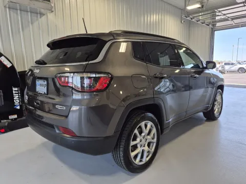 Another view of 2023 Jeep Compass Latitude Lux for sale in Tea, SD at CarSwap
