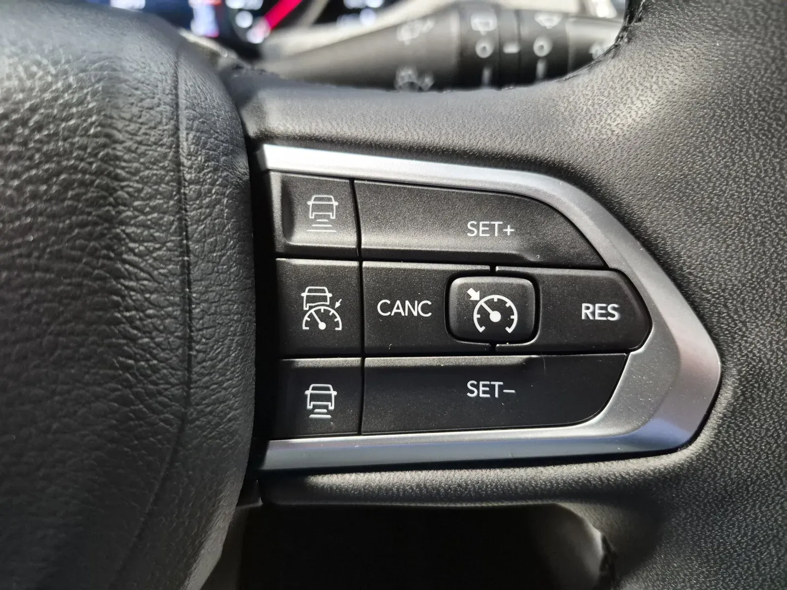 Jeep Compass photo 21