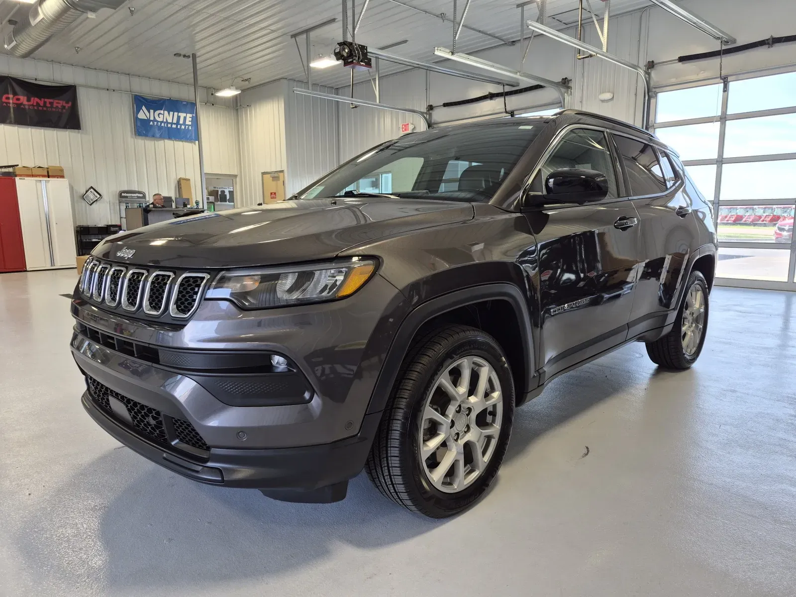 Jeep Compass photo 6