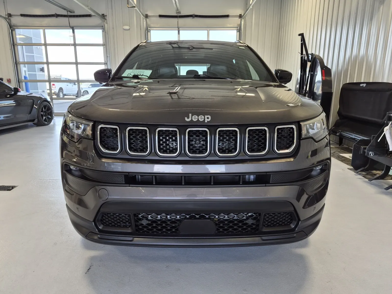 Jeep Compass photo 7