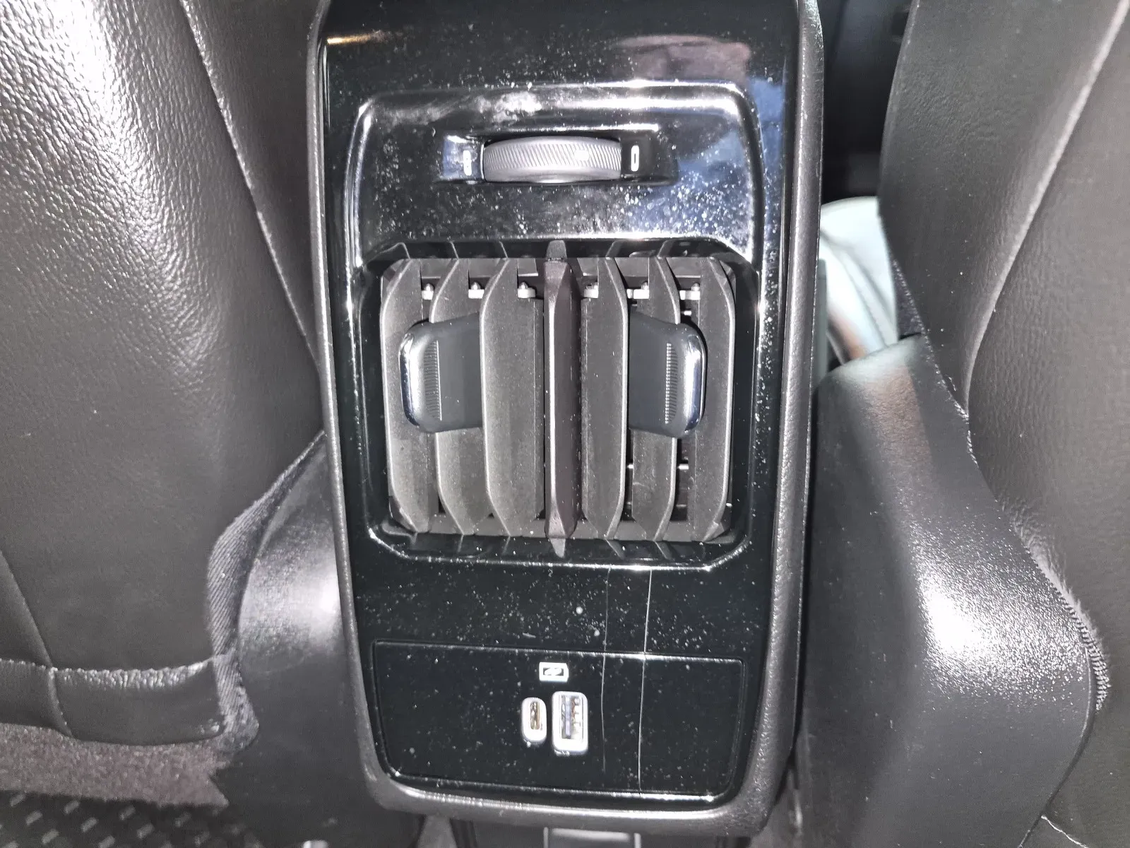 Jeep Compass photo 33