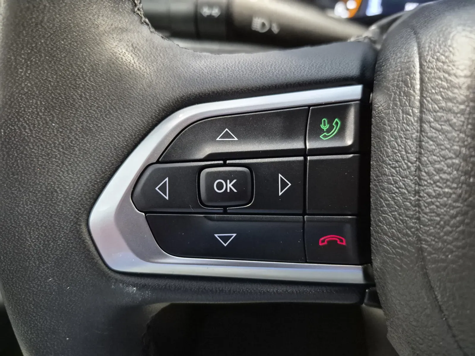 Jeep Compass photo 22