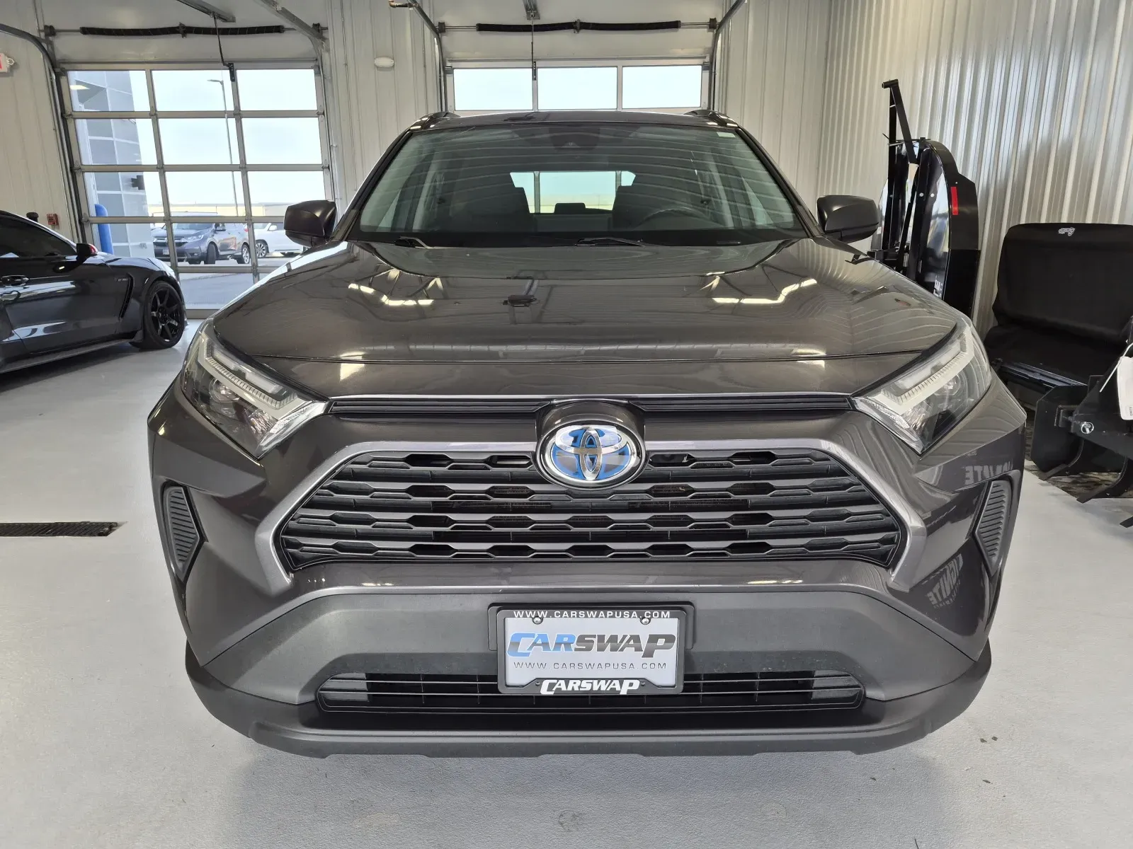 Toyota RAV4 photo 7