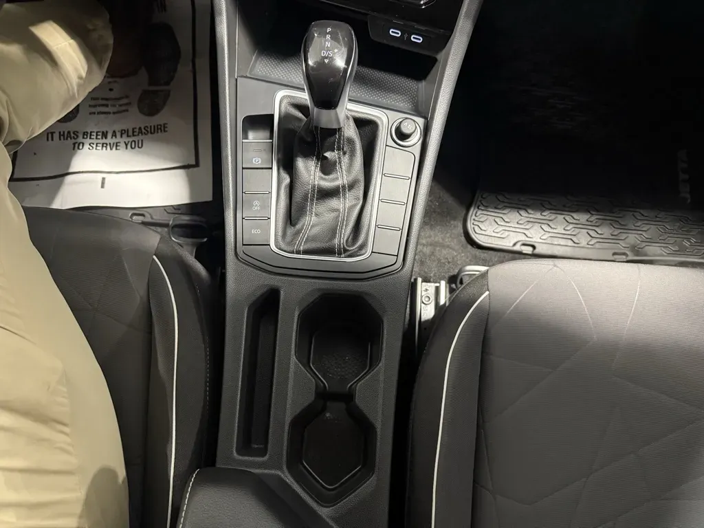 Volkswagen Jetta photo 24