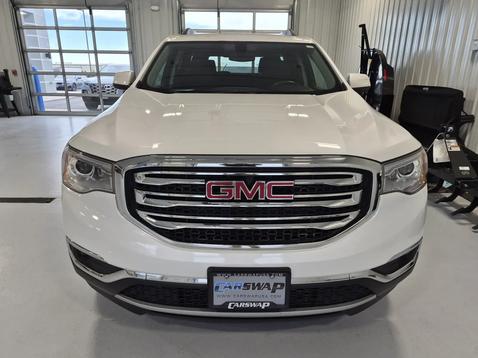 GMC Acadia photo 7