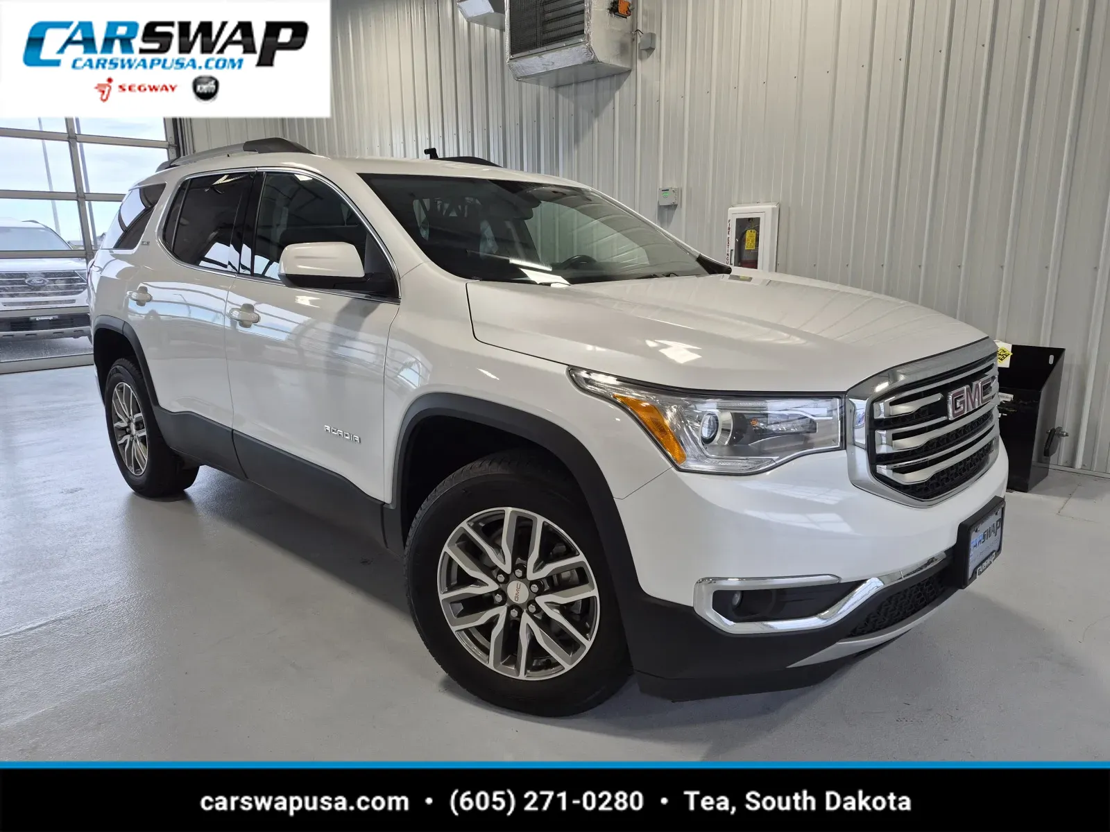 White 2019 GMC Acadia SLE-2 for sale in Tea, SD