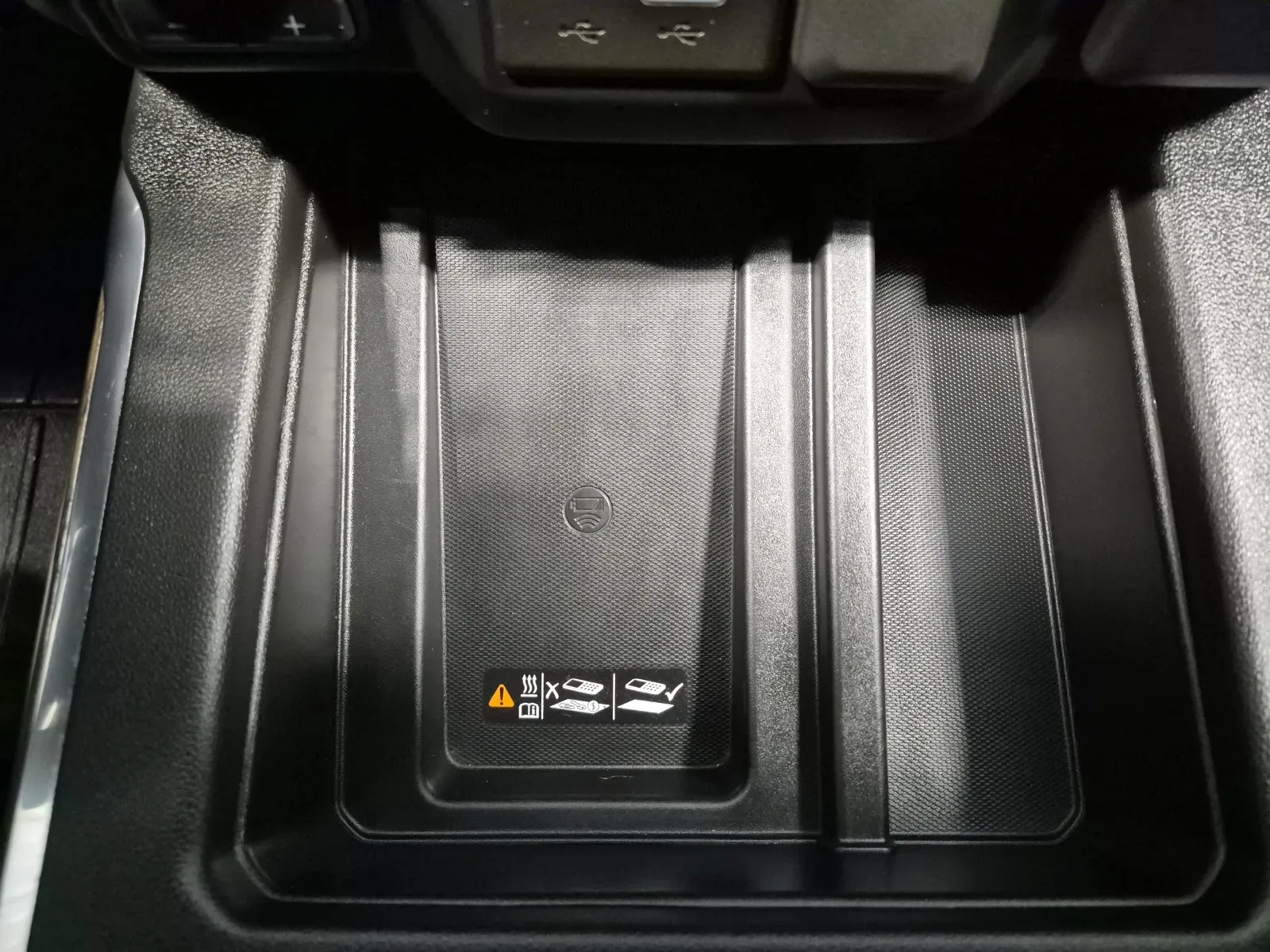 Chevrolet Silverado photo 22