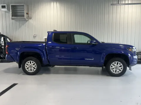 Photos of 2025 Toyota Tacoma SR5 for sale in Tea, SD at CarSwap