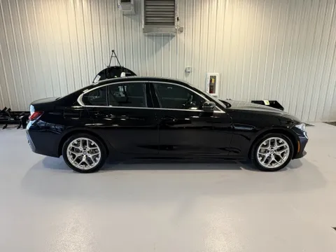Photos of 2026 BMW 3 Series 330i xDrive for sale in Tea, SD at CarSwap