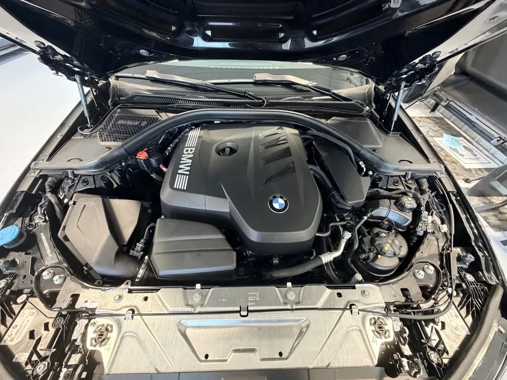 BMW 3 Series photo 44