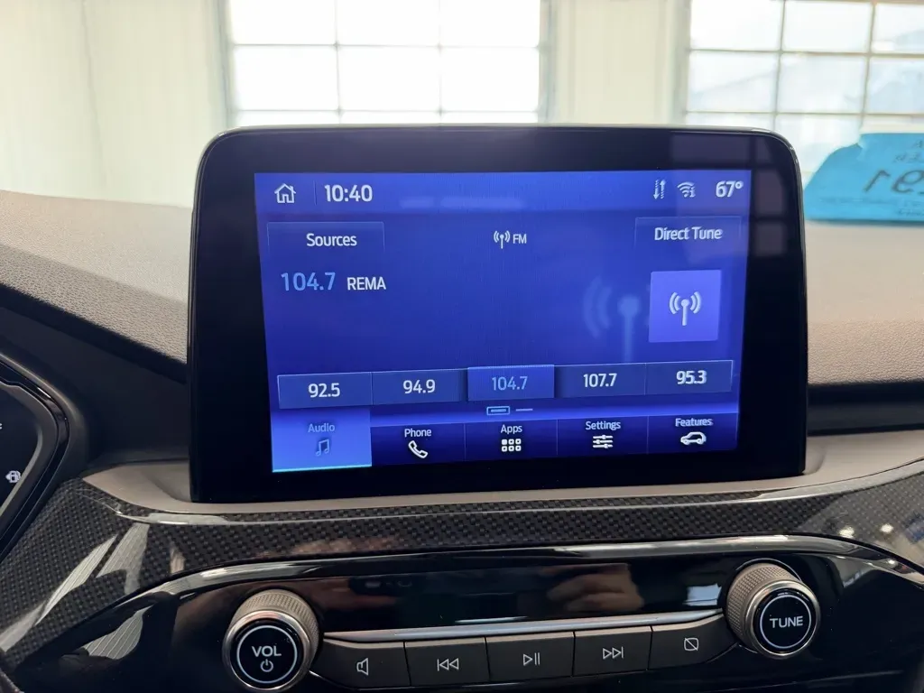 Ford Escape photo 18