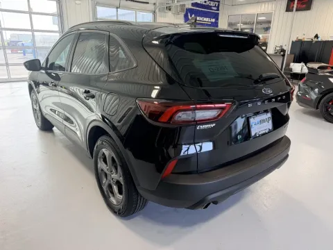 More photos of 2025 Ford Escape ST-Line Select at CarSwap, SD