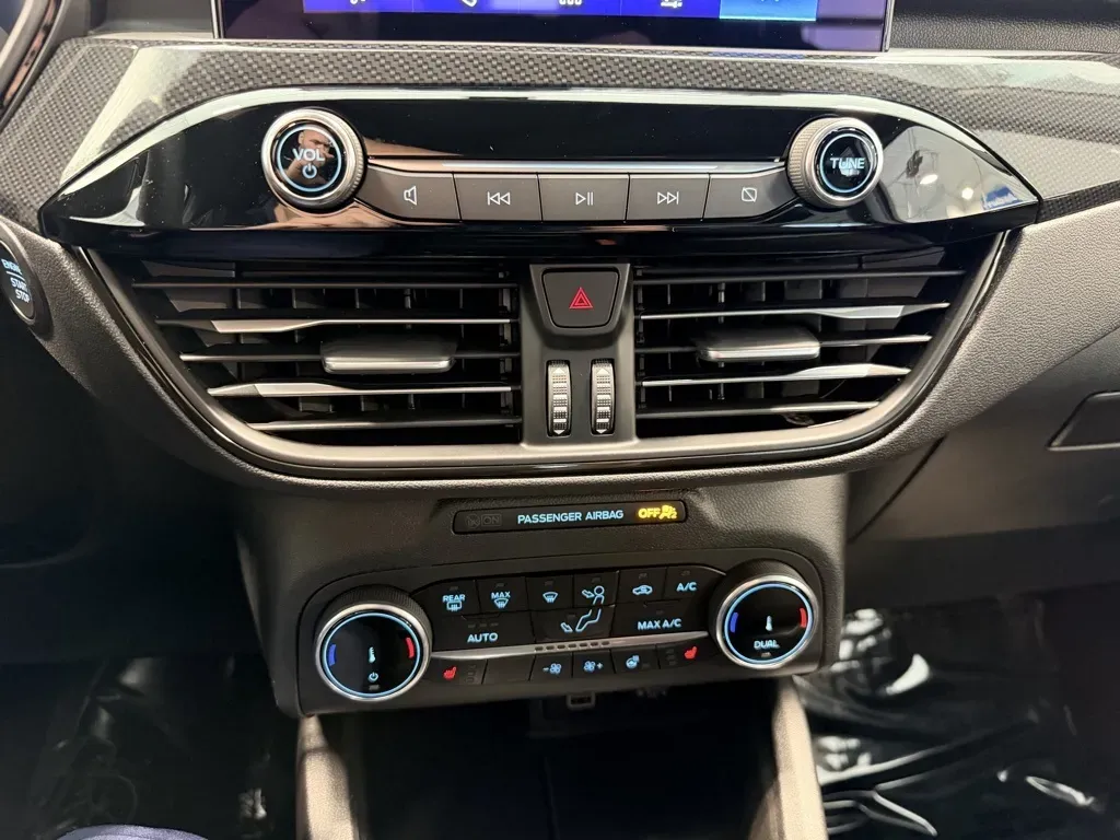 Ford Escape photo 22