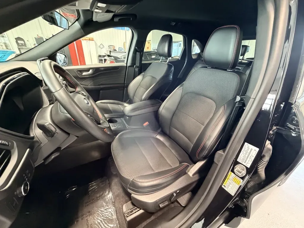 Ford Escape photo 28