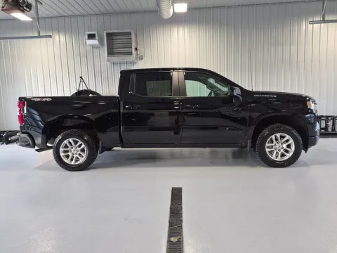 Photos of 2026 Chevrolet Silverado 1500 RST for sale in Tea, SD at CarSwap