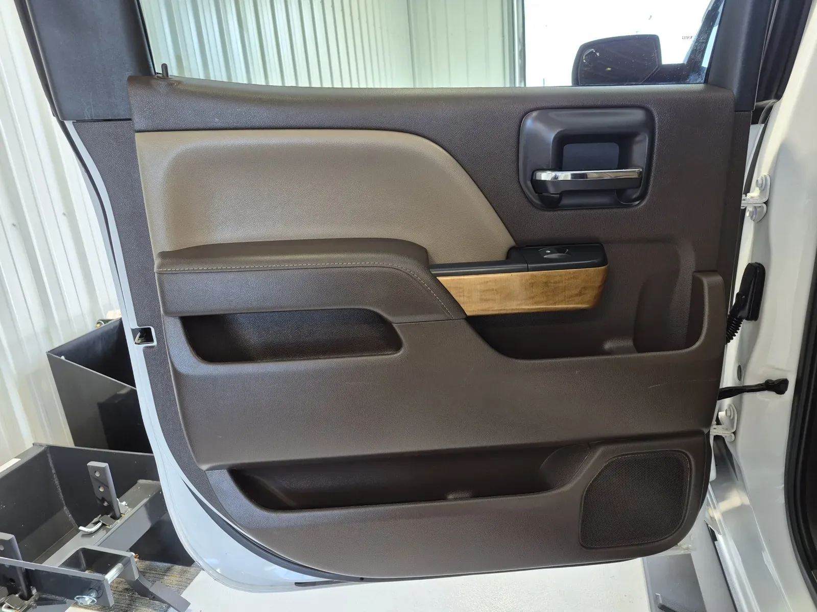 Chevrolet Silverado photo 31