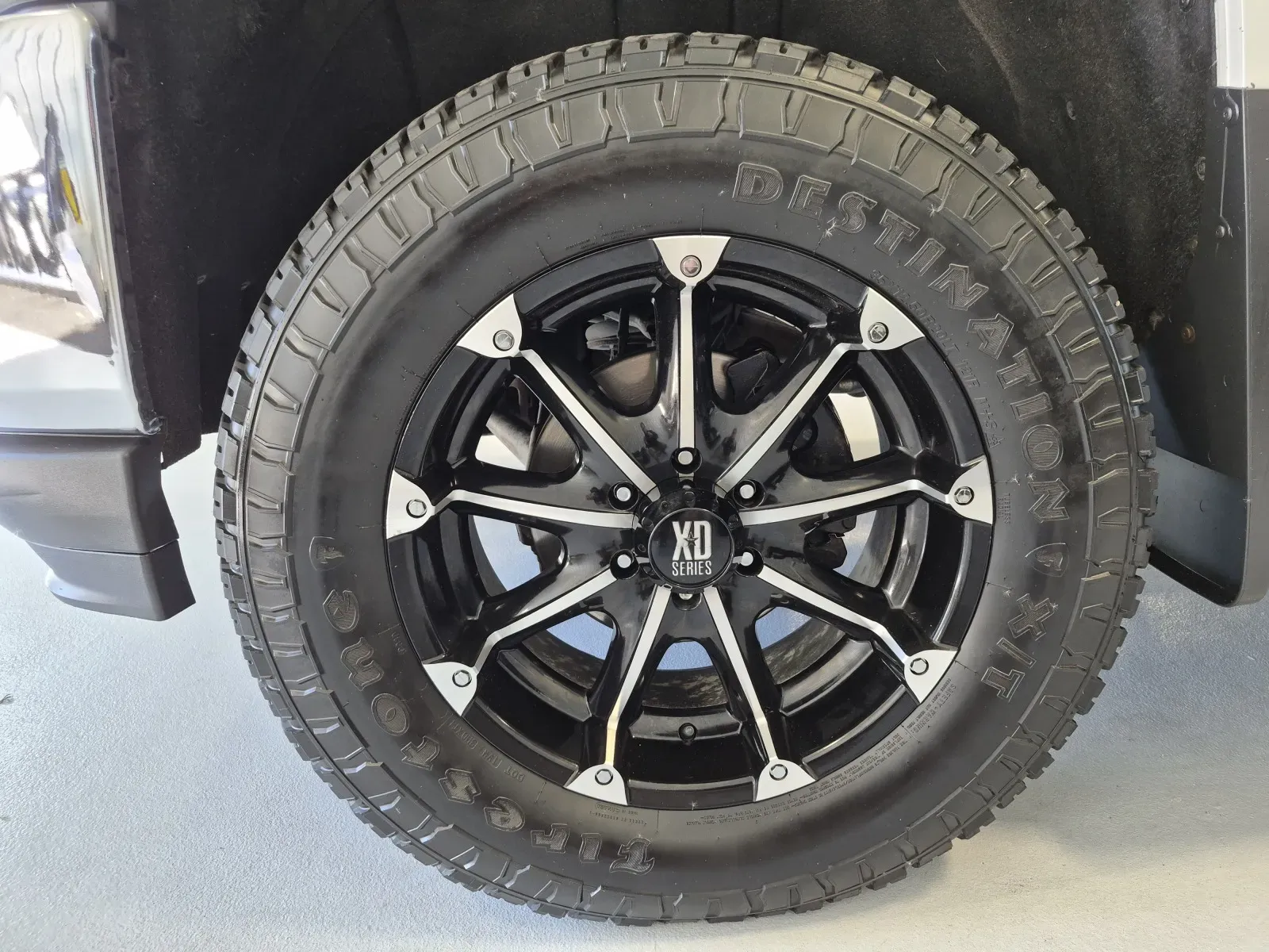 Chevrolet Silverado photo 48