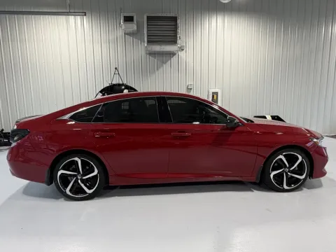 Photos of 2021 Honda Accord Sport 2.0T for sale in Tea, SD at CarSwap