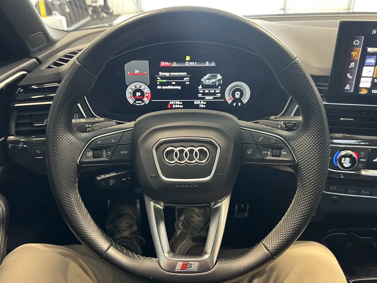 Audi S4 photo 11