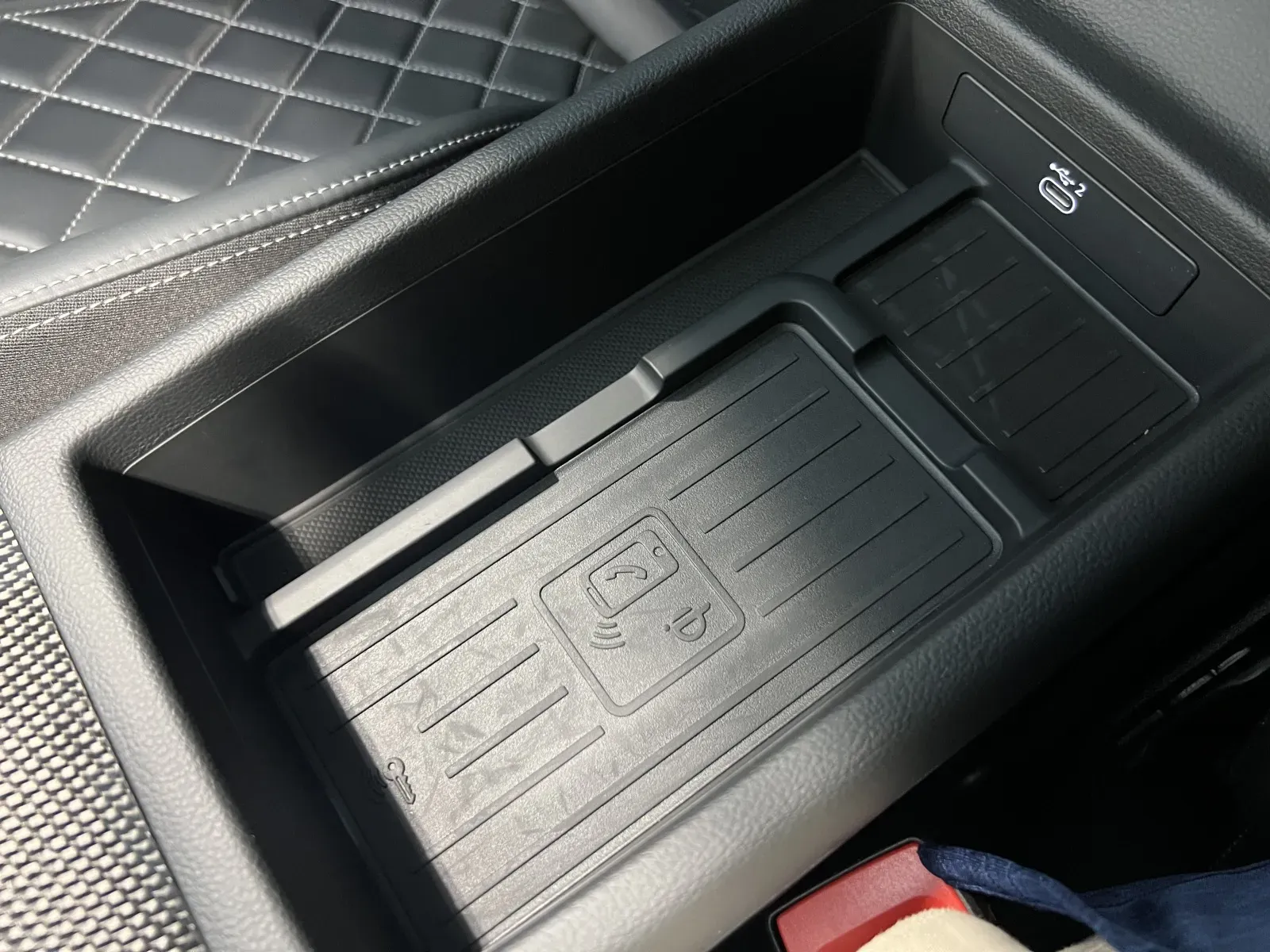 Audi S4 photo 26
