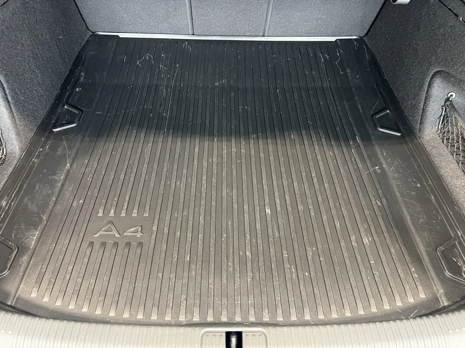 Audi S4 photo 39