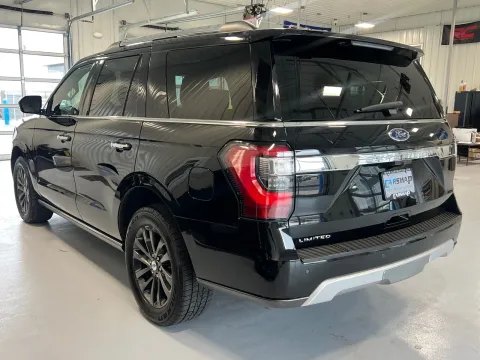 More photos of 2020 Ford Expedition Limited at CarSwap, SD