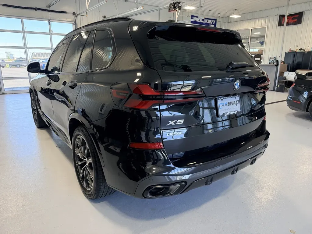 BMW X5 photo 5