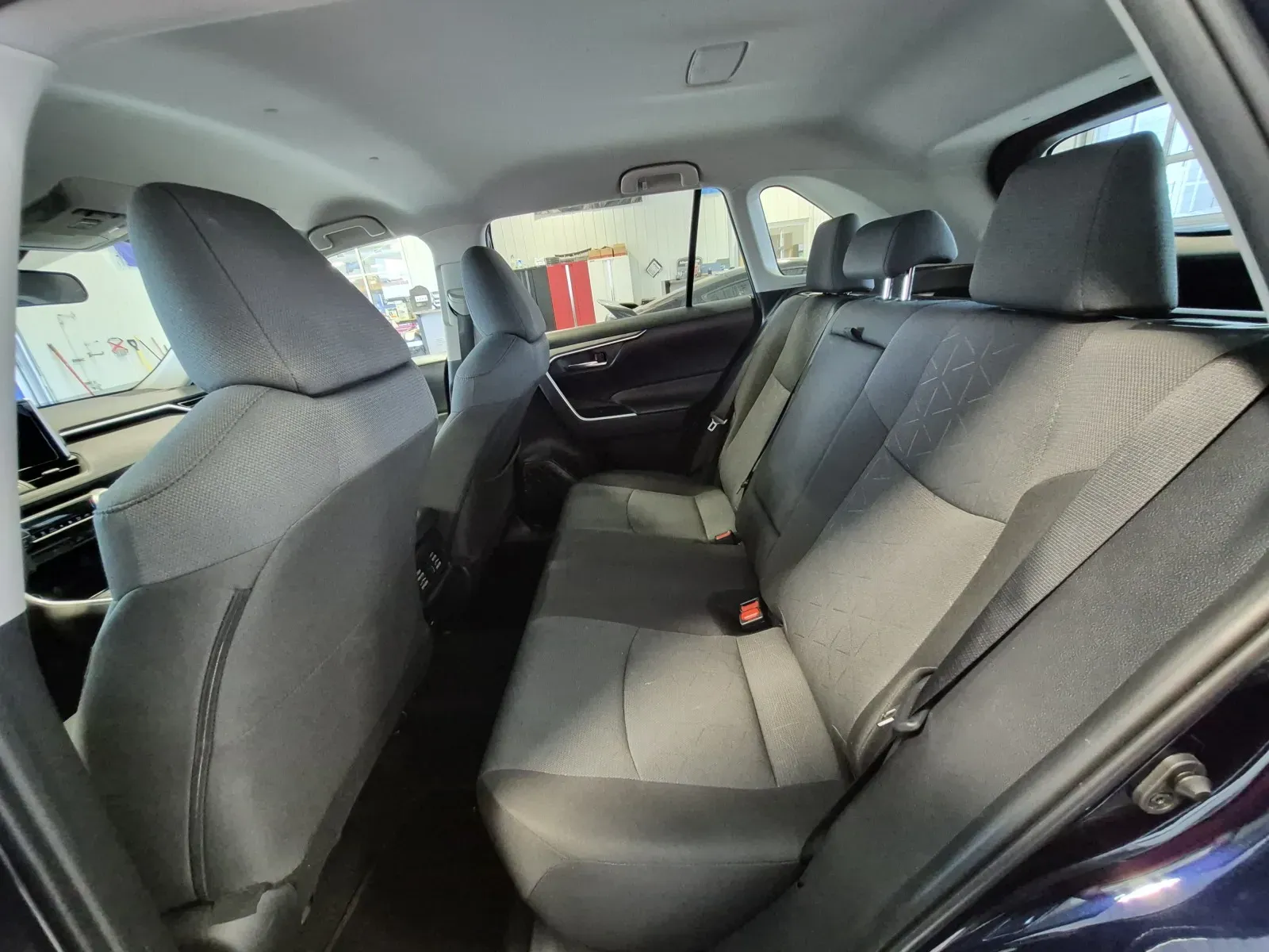 Toyota RAV4 photo 28