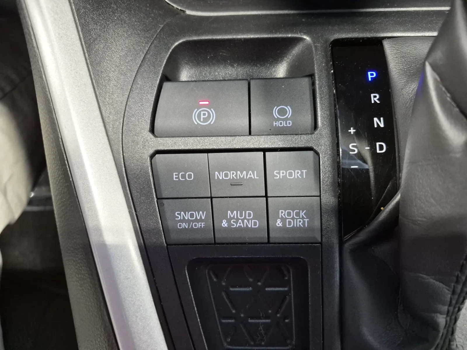 Toyota RAV4 photo 19