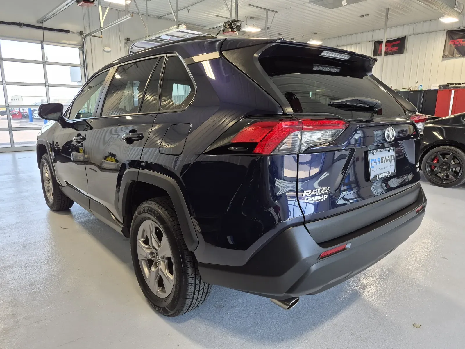 Toyota RAV4 photo 5