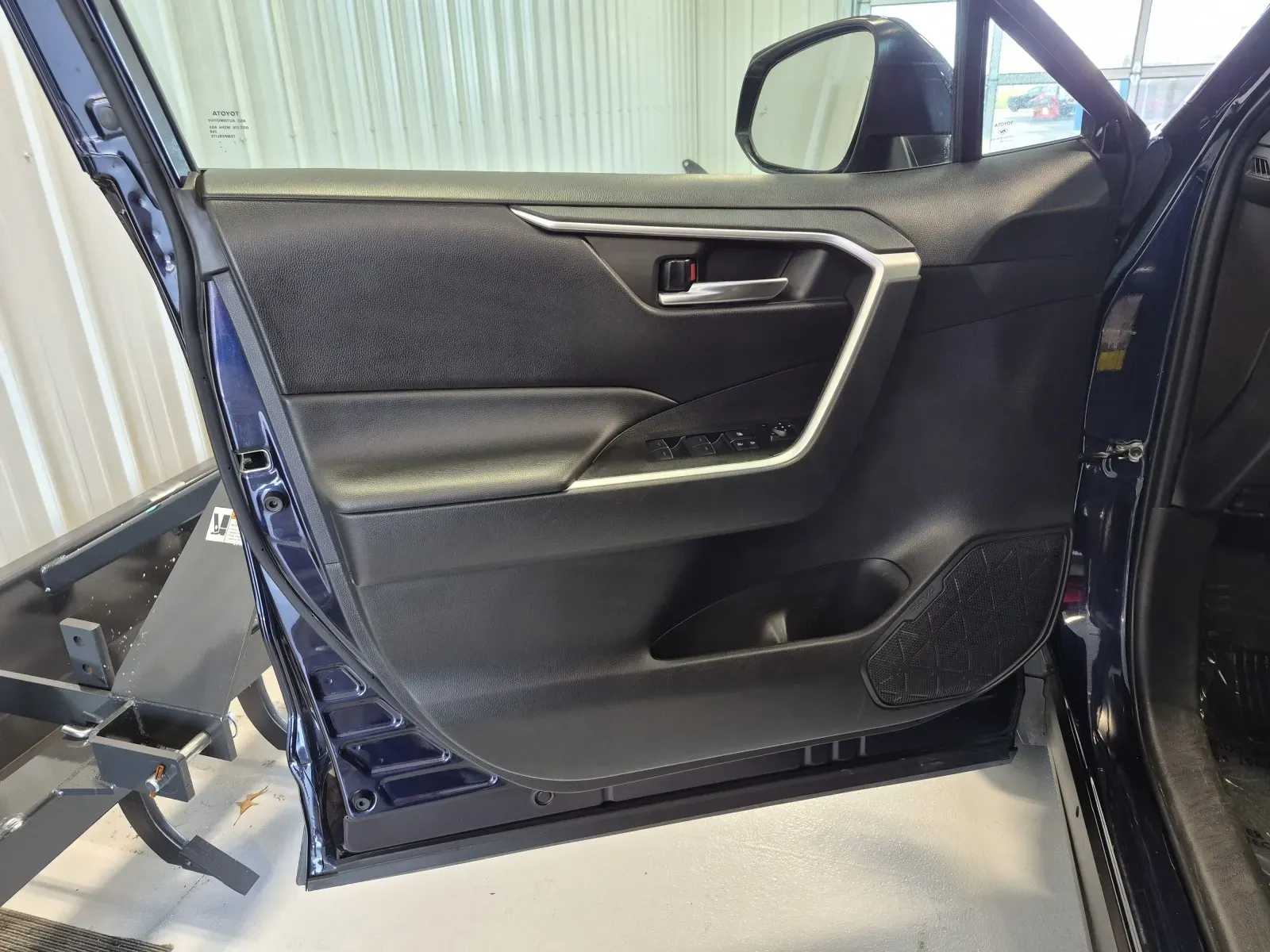 Toyota RAV4 photo 24