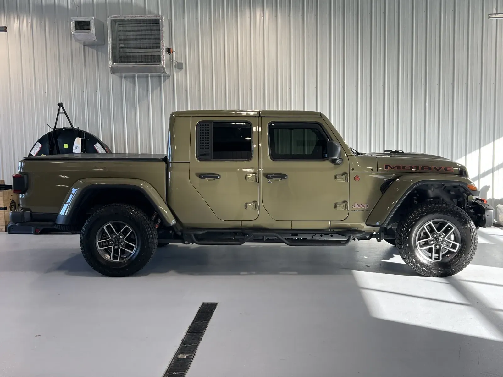 Jeep Gladiator photo 2