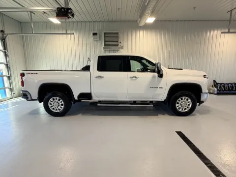 Photos of 2024 Chevrolet Silverado 3500 HD LTZ for sale in Tea, SD at CarSwap