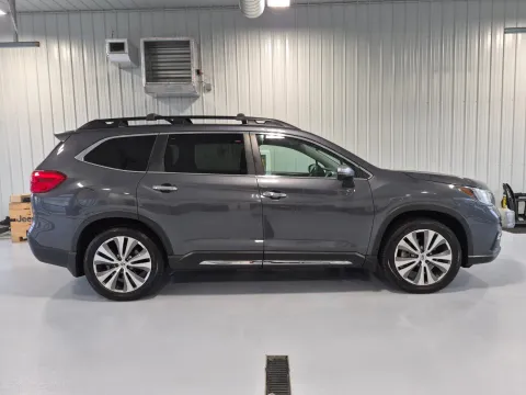Photos of 2019 Subaru Ascent Touring for sale in Tea, SD at CarSwap