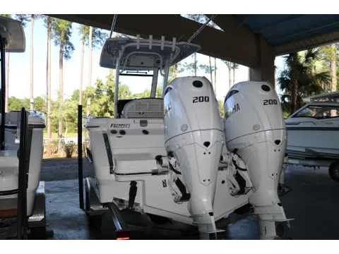 More photos of 2026 Robalo R250 Center Console at Longshore Boats Bluffton, SC