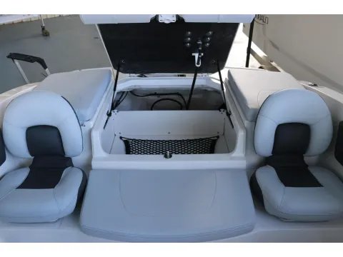More photos of 2026 Chaparral 21 SSi Ski & Fish OB at Longshore Boats Bluffton, SC
