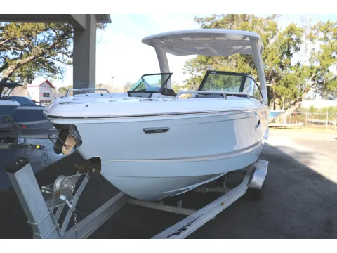 Another view of 2026 Chaparral 270 OSX for sale in Bluffton, SC at Longshore Boats Bluffton