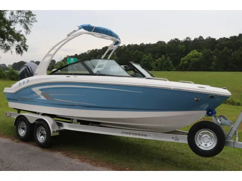 Photos of 2026 Chaparral 21 SSi OB for sale in Bluffton, SC at Longshore Boats Bluffton