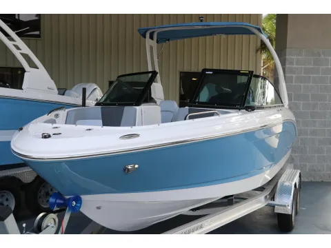 Another view of 2026 Chaparral 21 SSi OB for sale in Bluffton, SC at Longshore Boats Bluffton
