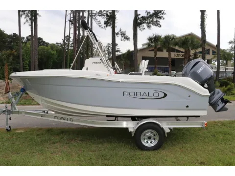 More photos of 2026 Robalo R180 Center Console at Longshore Boats Bluffton, SC