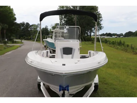 More photos of 2026 Robalo R180 Center Console at Longshore Boats Bluffton, SC