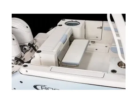 More photos of 2026 Robalo R257 Dual Console at Longshore Boats Bluffton, SC