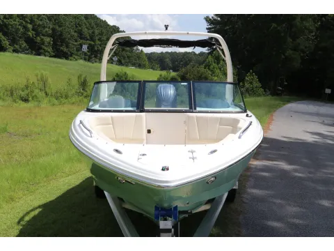 Another view of 2027 Chaparral 23 SSi OB for sale in Bluffton, SC at Longshore Boats Bluffton
